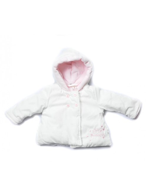 Lány  baba kabát, kapucnis, fehér, belül rózsaszín béléses, puha, zipzáros, tépőzáras, díszgombos, 1 hónapos méret, Little Princess